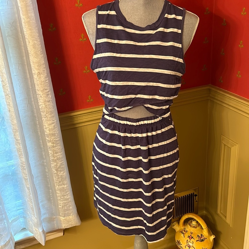 t la Anthropologie Dress